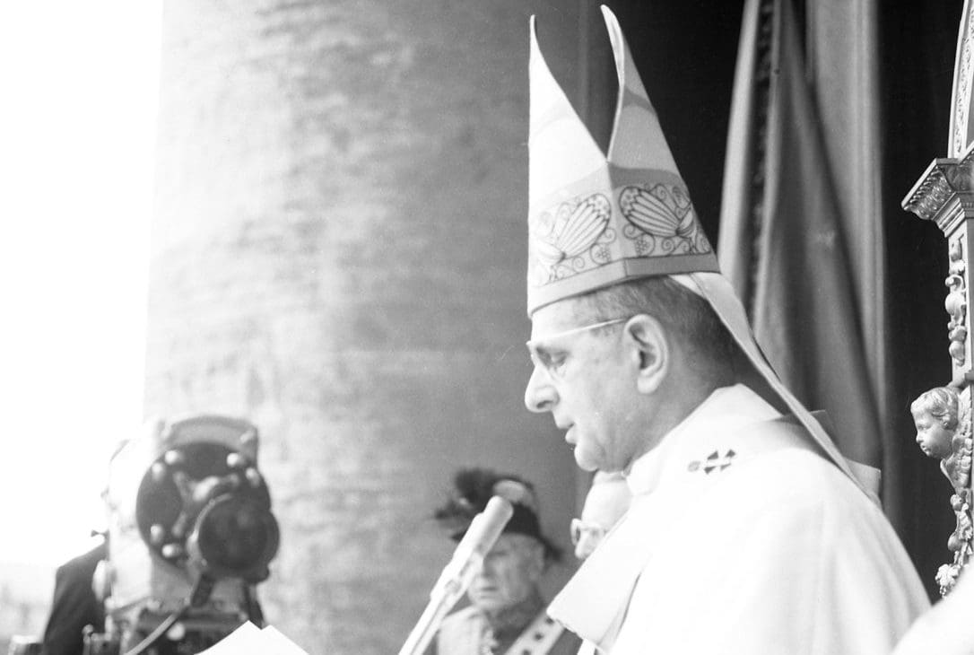 50 Years Ago: On Welcoming with Joy and Partaking with One Heart in the New Liturgical Order