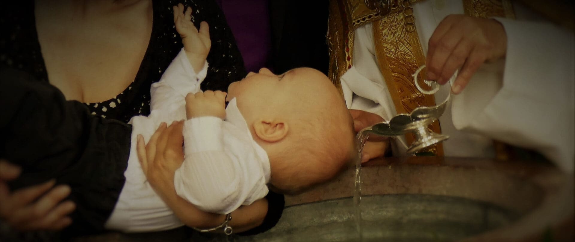 Vatican: Baptisms Administered ‘in name of the community’ are Invalid