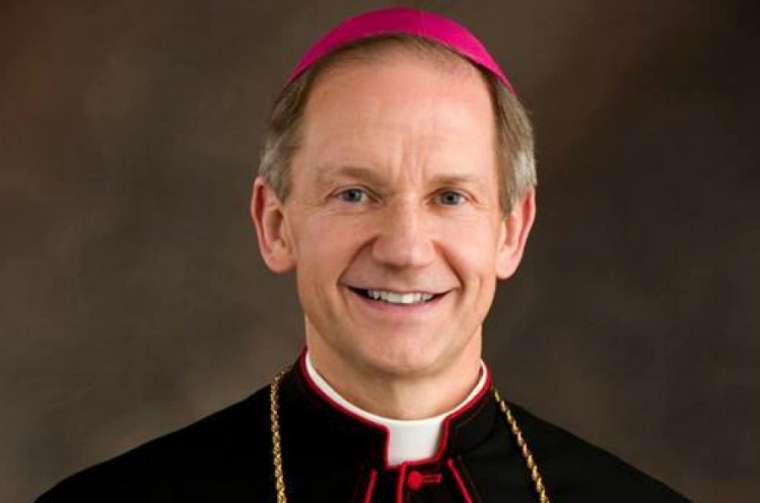 Bishop Paprocki: Examining conscience before communion is essential