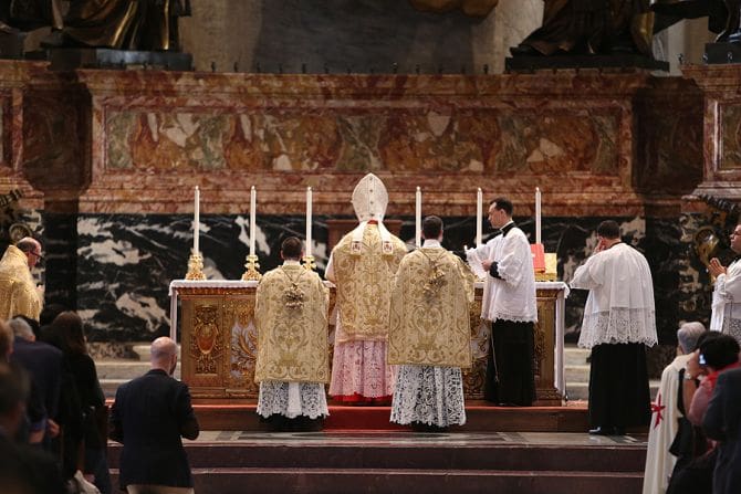 Pope Francis to Restrict Traditional Mass?