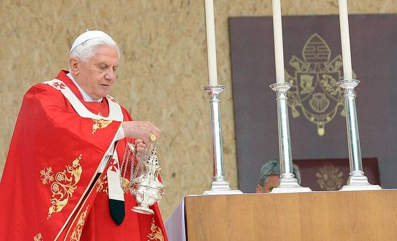 Benedict XVI’s ‘radical renewal’ of worship: “Benedict XVI fundamentally and irreversibly changed the way the Church understands divine worship.”