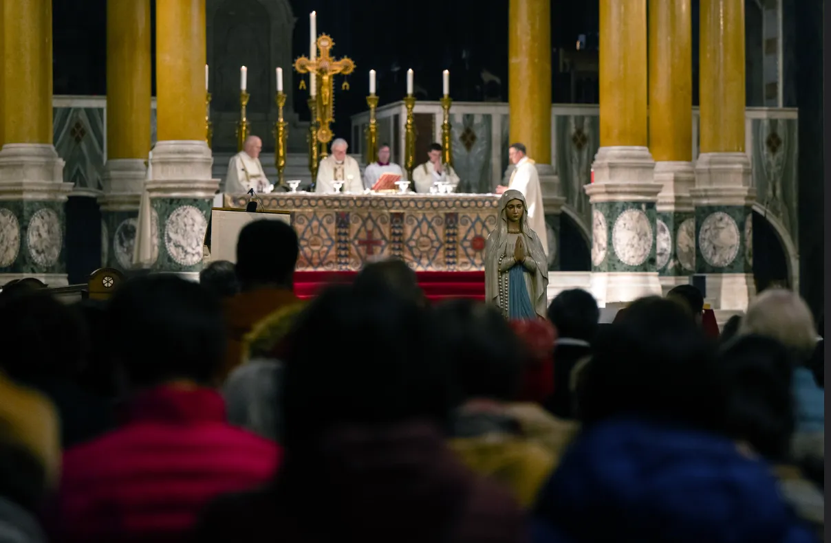 California dioceses to kneel at ‘Lamb of God’