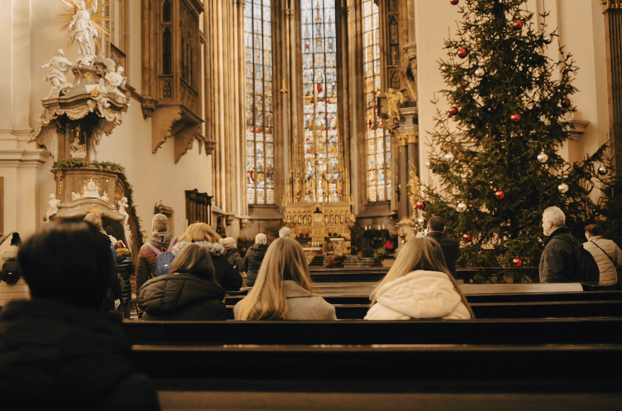 3 Ways to Introduce Antiphons This Advent